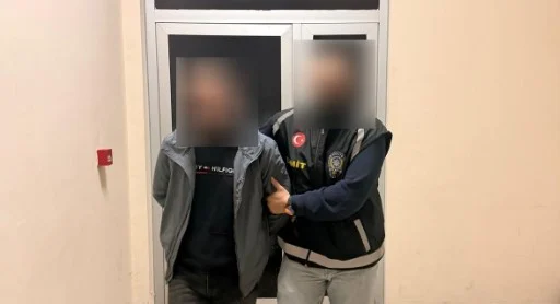 İzmit’te Bilişim Dolandırıcısı Yakalandı!