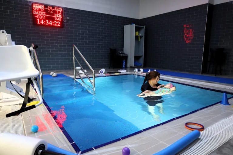 Gonca’da hidroterapi tedavisi hayatları değiştiriyor!