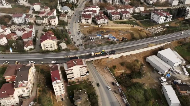 Büyükakın, Eskihisar Kavşağı’nda incelemelerde bulundu!