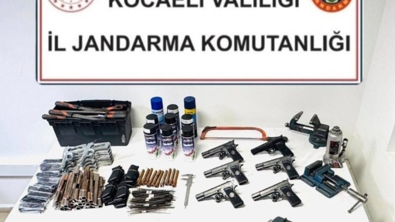 Kartepe’de Silah Kaçakçılığı Operasyonu!
