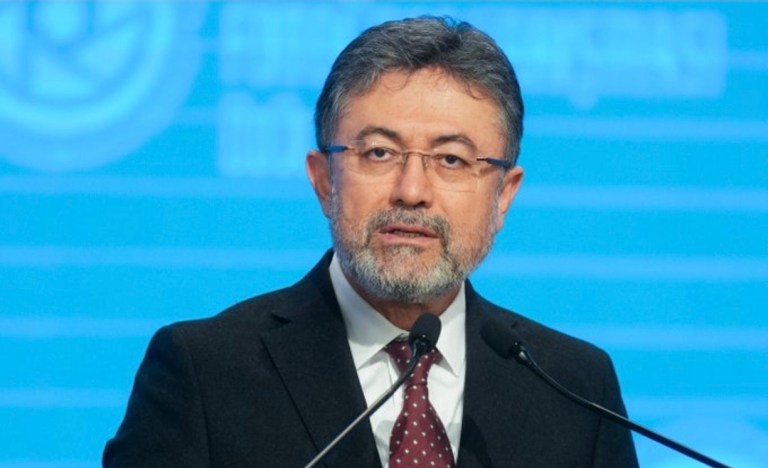 Bakan Yumaklı: Türkiye’de GDO’lu Gıda Ürününe İzin Yok!
