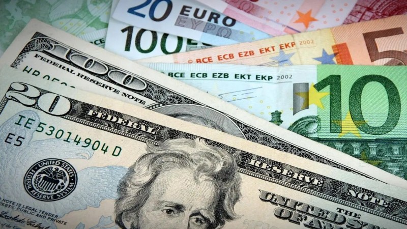 Serbest Piyasada Döviz Fiyatları Haftaya Nasıl Başladı?