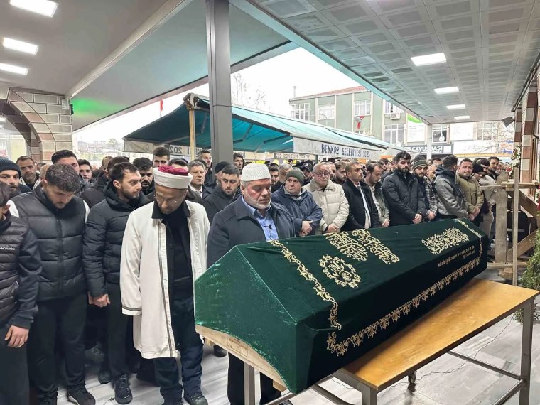 Beykoz'da Tartışma Kanlı Bitti: Genç Hayatını Kaybetti