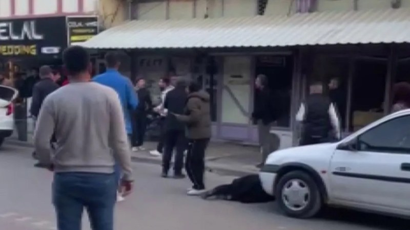 Kahta'da Eşini Kızının Yanında Öldüren Zanlı Aranıyor