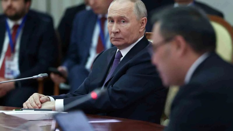 Putin: Avrasya Ekonomik Birliği Çok Kutuplu Dünyanın Bağımsız Merkezi