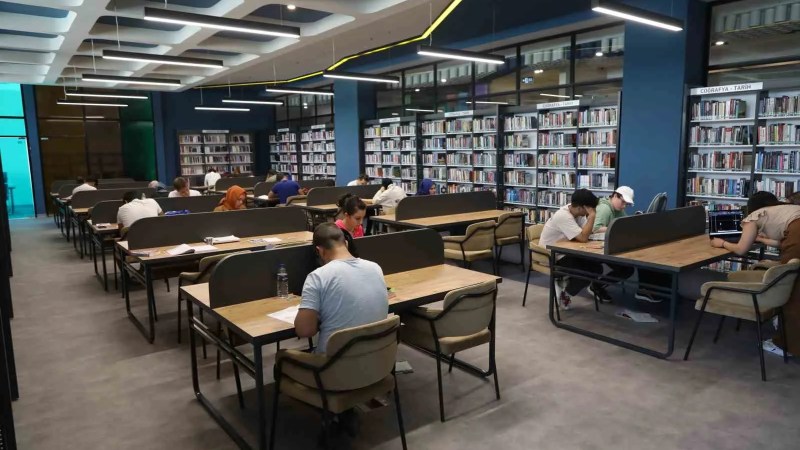 Çayırova'daki Kütüphaneler 2025'te Rekor Ziyaretçi Ağırladı