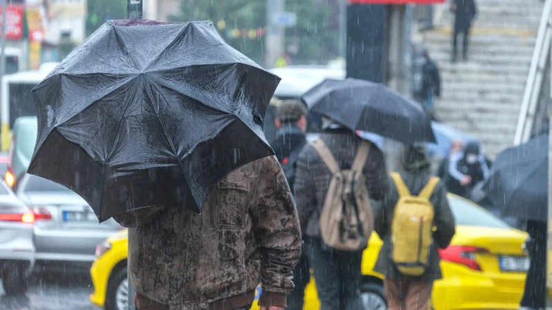 Meteoroloji’den Uyarı: Marmara ve Karadeniz Dikkat!