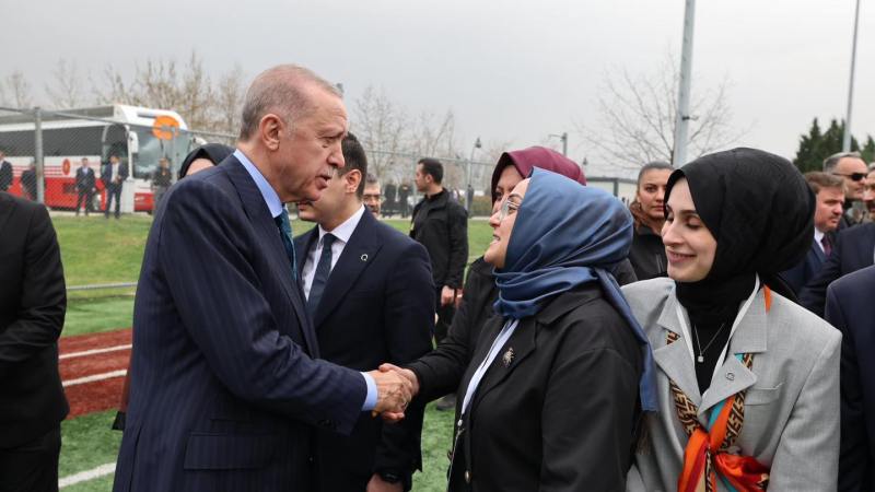 AK Partili Yılmaz’dan terör yürüyüşüne tepki: Açıkça propaganda!