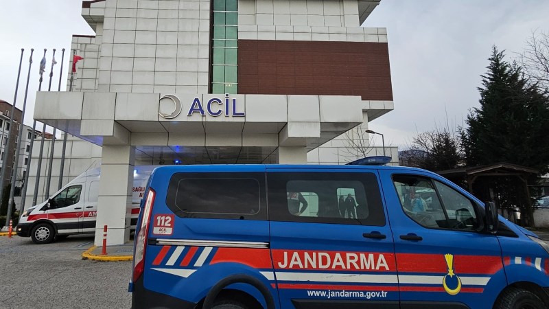 3 yaşındaki çocuk bungalovun havuzuna düştü