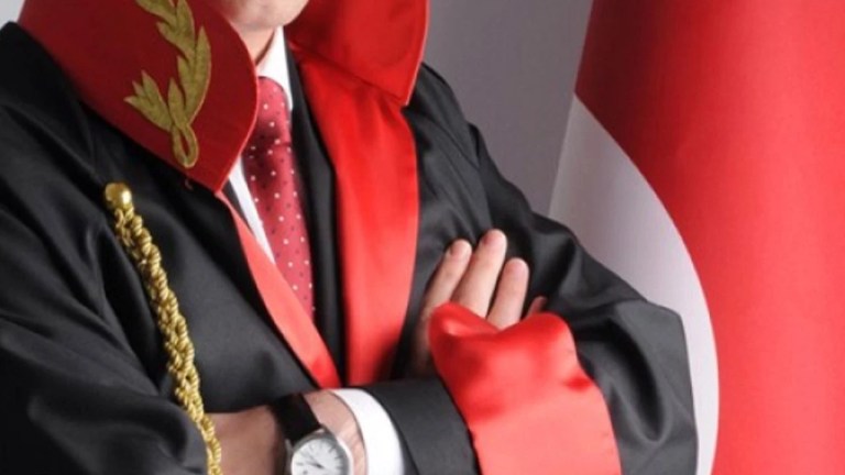 Kocaeli Cumhuriyet Savcısı beyin kanaması geçirdi