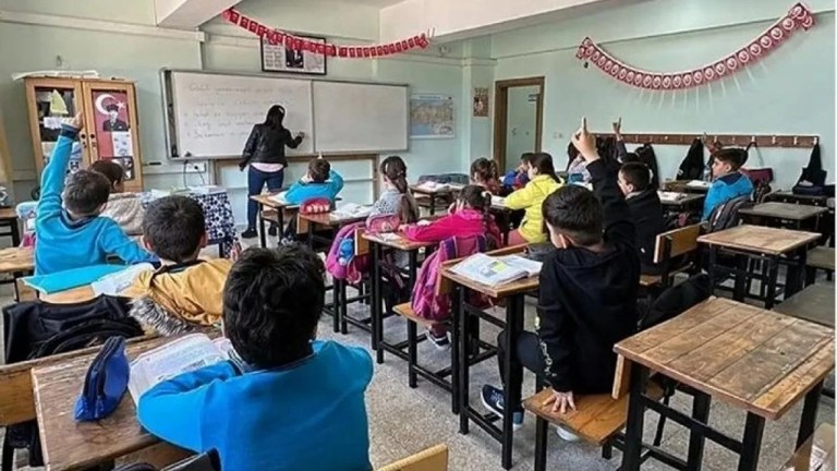 Kocaeli’de hangi okullar yarın tatil? 9 Ocak Cuma Kocaeli okul tatili