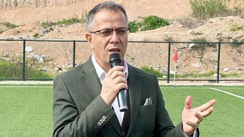 Plakası yıllardır 41’di. 42 oldu. Yeni görevine başladı