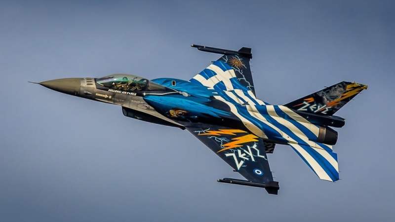 Yunanistan F-16’ları Modernize Ediyor
