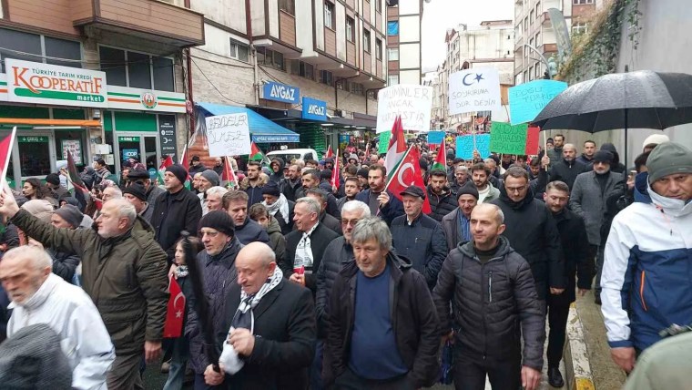 Güneysu'dan Galata'ya Filistin İçin Destek Yürüyüşü