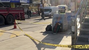 Gebze'de Husumetli Saldırı: Durakta Bekleyen Kadın Yaralandı