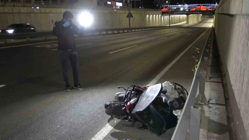 Çekmeköy'de Makas Atan Sürücü Kurye Hayatını Kaybetti