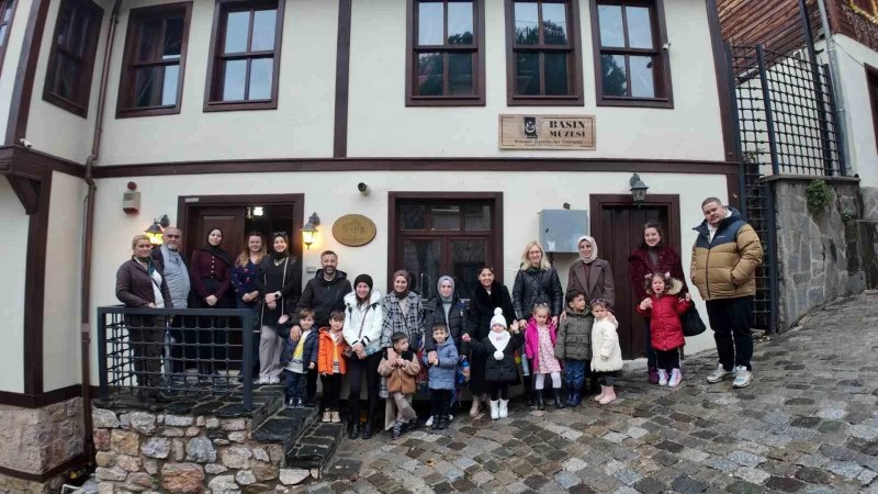 Minik Öğrenciler Kocaeli'nin Basın Tarihini Keşfetti