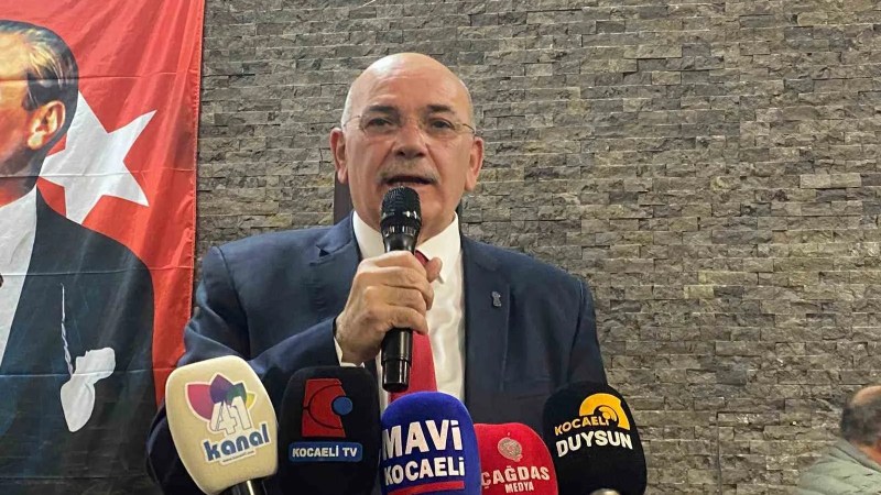 Kocaeli Esnaf ve Sanatkarlar Odası'nda Kadir Durmuş Yeniden Başkan