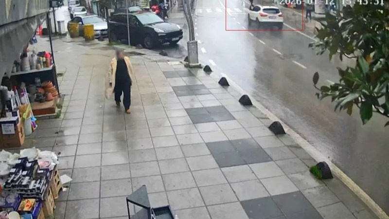 Çayırova'da Yaya Geçidinde Kaza: Kadın Yoğun Bakımda