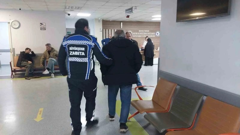Kocaeli'de Belediye Ekiplerinin Kış Mesaisi