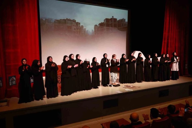 Gebze'de Gazze'nin Kadınları Oyunu İzleyiciyle Buluştu