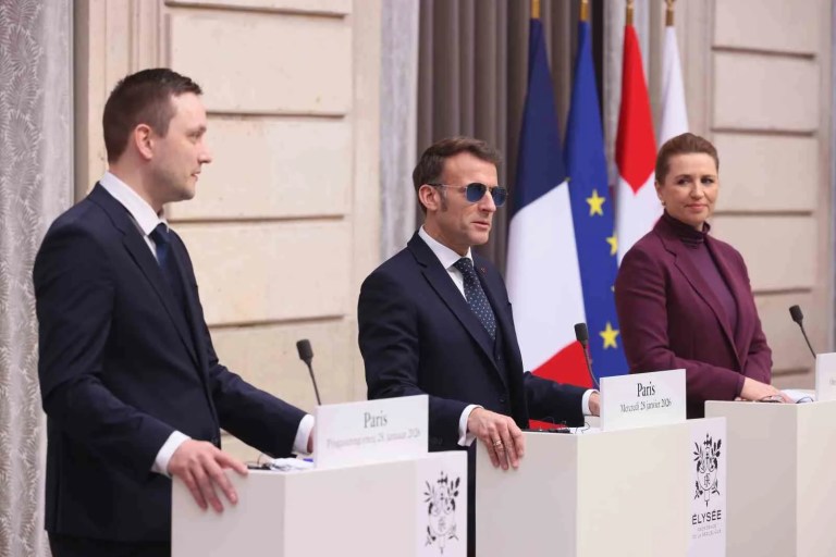 Macron: Grönland'daki Durum Avrupa İçin Stratejik Uyanış Çağrısıdır