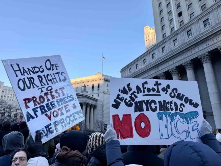 ABD'de Trump Yönetimine Karşı Ulusal Kapanma Protestoları