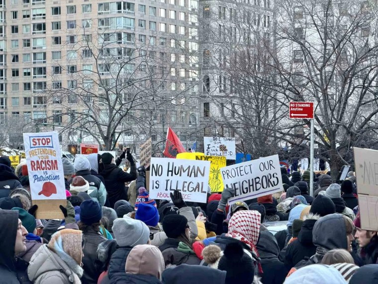 ABD'de Trump Yönetimine Karşı Ulusal Kapanma Protestoları