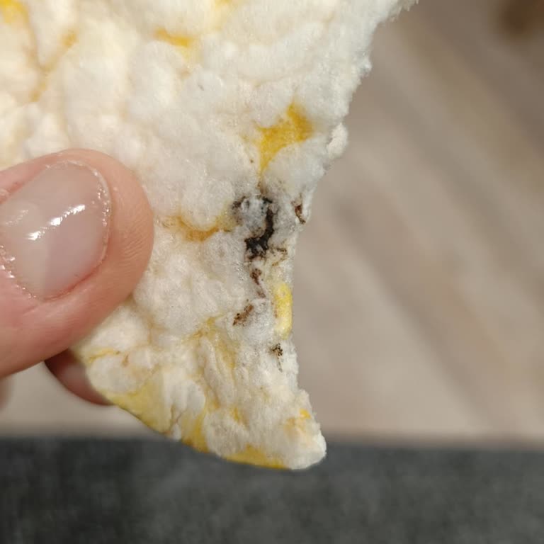 Paketi açtı şok oldu!