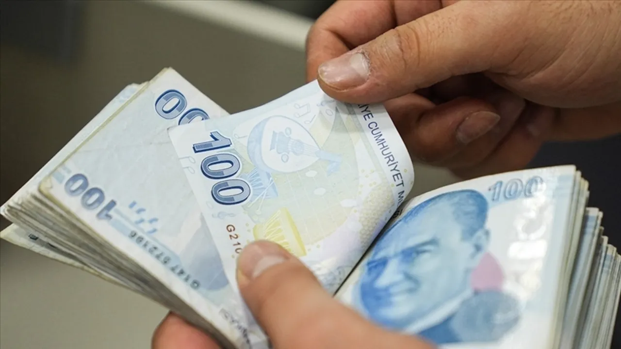 Emeklilere zam düzenlemesi bugün TBMM gündeminde