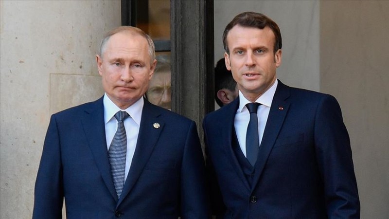 Macron gevezelik edip duruyor! Çok konuşup hiçbir şey söylemiyor!
