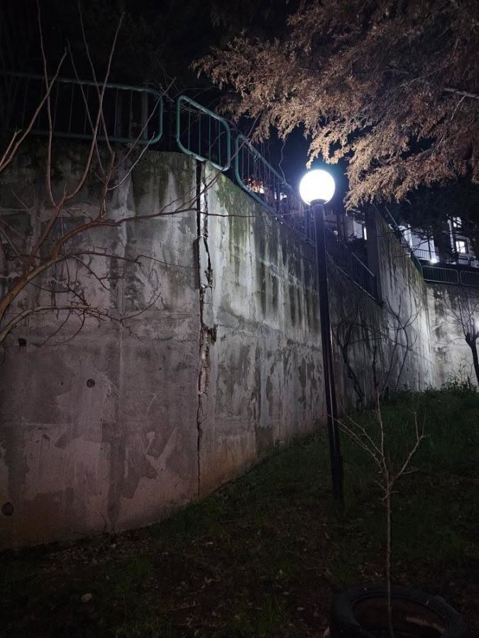 Bir felaket yaşanmadan İzmit’teki bu duvara el atılmalı!