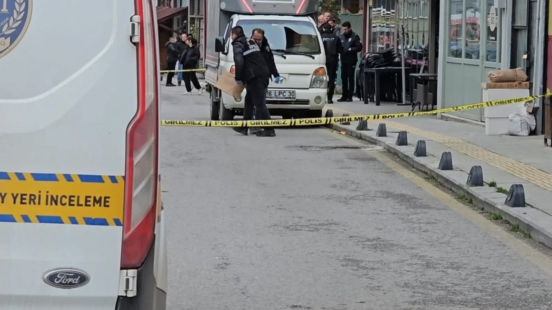 İki kişi arasında çıkan tartışma kanlı bitti: İşletme sahibi vuruldu