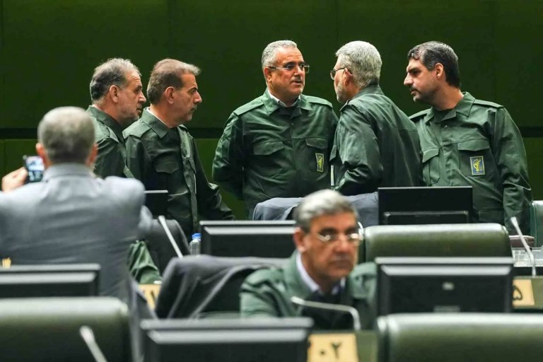 İran Meclis Başkanı Kalibaf: Avrupa Orduları da Terör Örgütü Sayılabilir