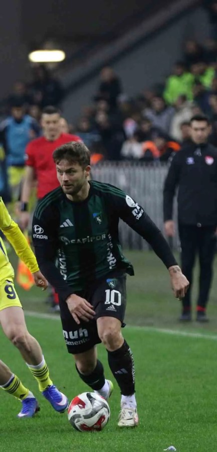 Karol Linetty Sarı Kart Görerek Cezalı Duruma Düştü