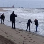 Karasu'da Cinnet Getiren Baba Sahilde İkna Edildi