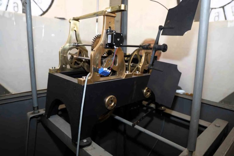 İzmit Tarihi Saat Kulesi Restorasyonu Tamamlanıyor