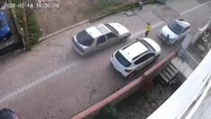 Darıca'da Otomobilin Çarptığı Çocuk Yaralandı