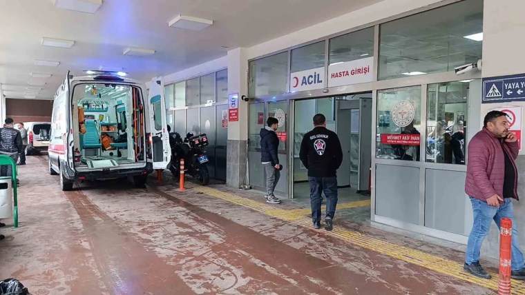Şanlıurfa'da Muhtarın Yaralandığı Kavga Büyüdü: 10 Kişi Yaralandı