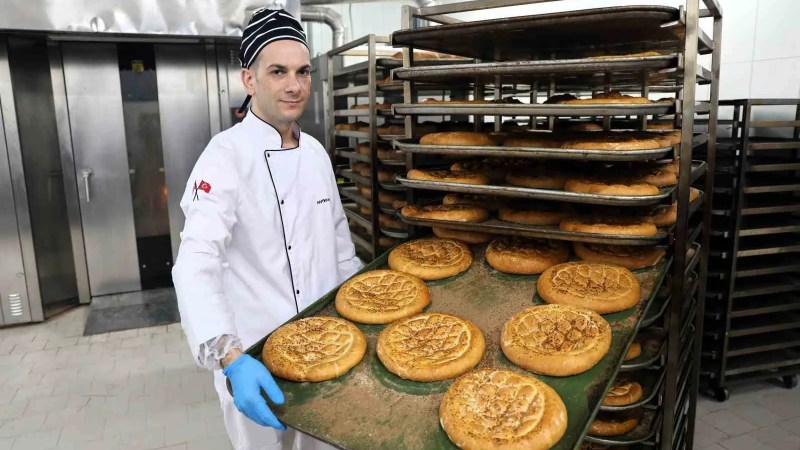 Kocaeli'de Ramazan Pidesi 20 Liradan Satışta