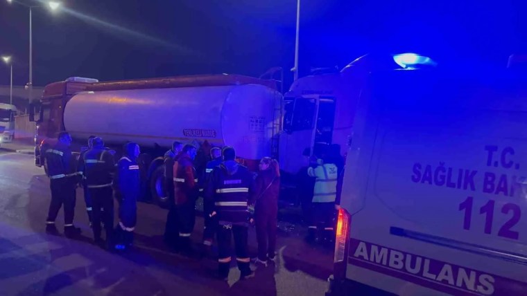 Kocaeli'de Freni Boşalan Tanker Zincirleme Kazaya Yol Açtı
