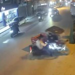 Adana'da Motosiklet Kazası Kameralara Yansıdı