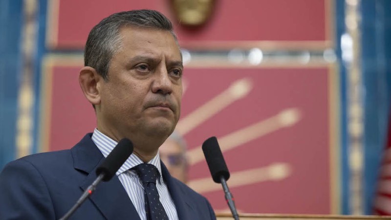 Özgür Özel’in skandal mesajları ortaya çıktı!