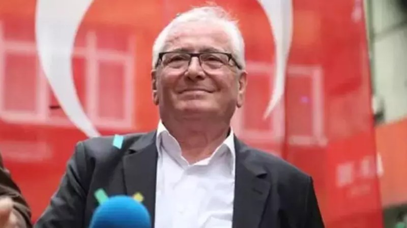 Sefa Sirmen’den art arda paylaşımlar: Gündemdeki projelere yanıt verdi