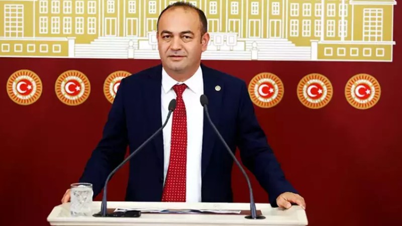 CHP’li Özgür Karabat uyardı: Hürmüz Boğazı kapanırsa akaryakıt fiyatları fırlayacak