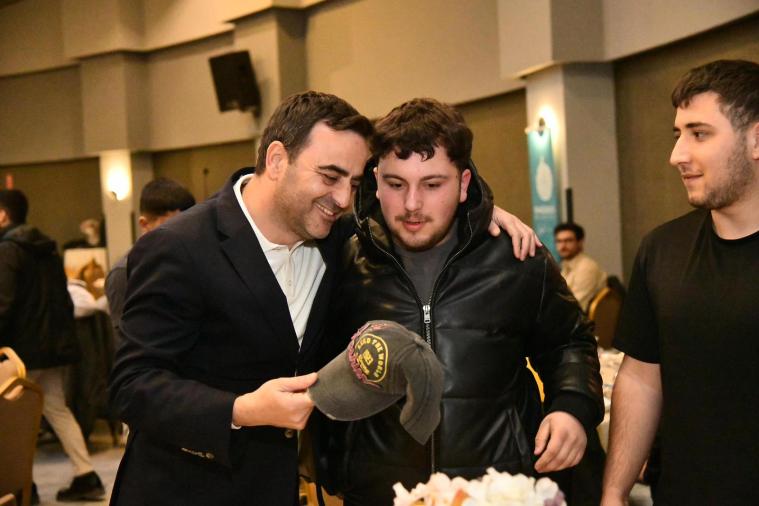 Başiskele’de gençlik iftarında mesaj: “Mescid-i Aksa’yı bu milletin evlatları özgürleştirecek”