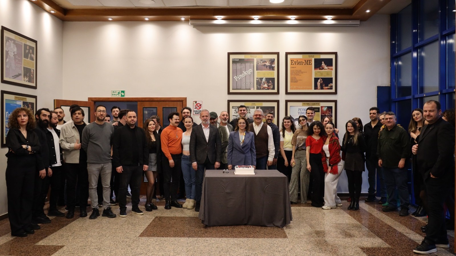 Kocaeli’de 27 Mart Dünya Tiyatro Günü coşkusu: SDKM’de sanat rüzgarı esti