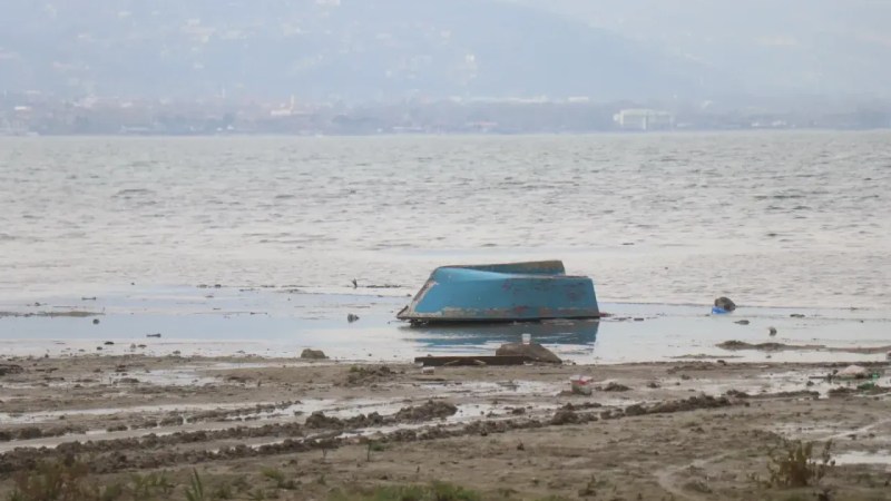 Sapanca Gölü’nde alarm! Seviye yükseldi ama tehlike sürüyor