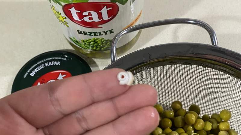 Başiskele’de şok eden olay! Kavanozdan salyangoz kabuğu çıktı