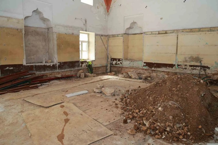Gebze'deki Tarihi Çarşı Hamamı Restorasyonla Yeniden Hayat Buluyor